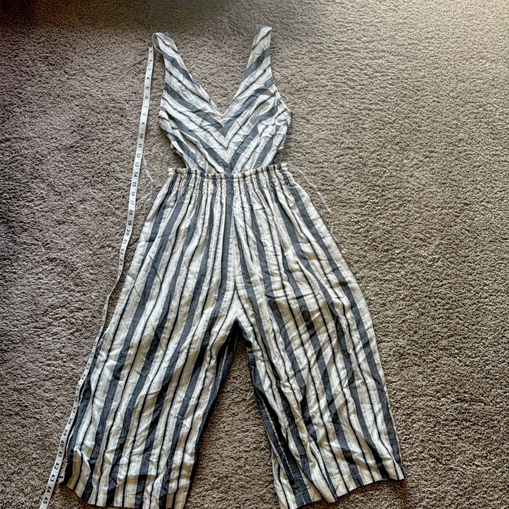 Eyeshadow Striped Cutout Romper